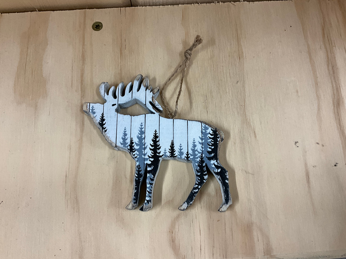 PAWNEE BILLS- WOODEN ORNAMENT-BO-SELK