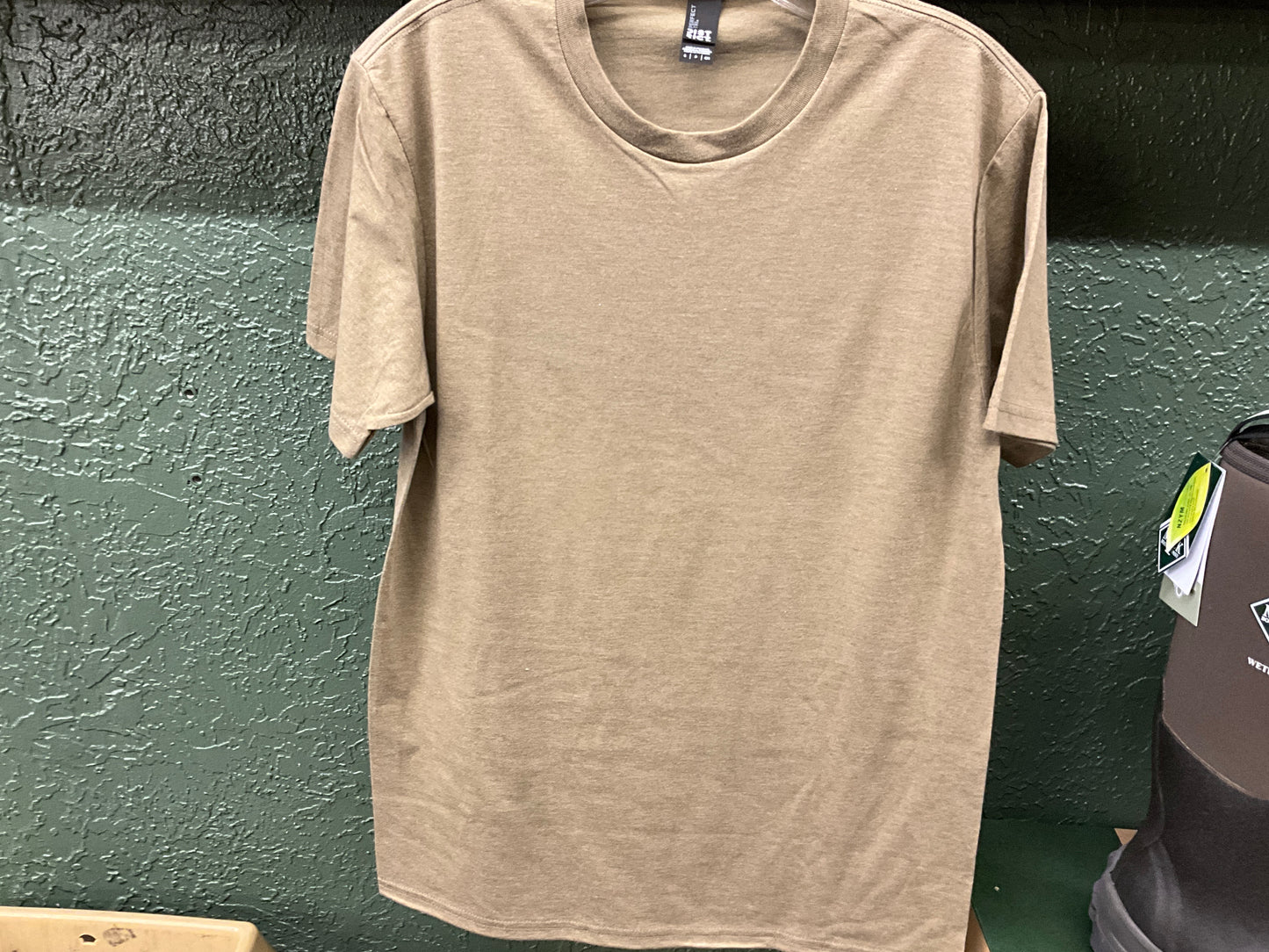 DISTRICT- PERFECT TRI SS TEE- DM130- COYOTE BRN HTR