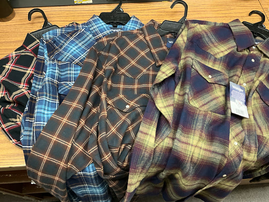 WRANGLER-MENS LSS FLANNEL PLAIDS-75098AA