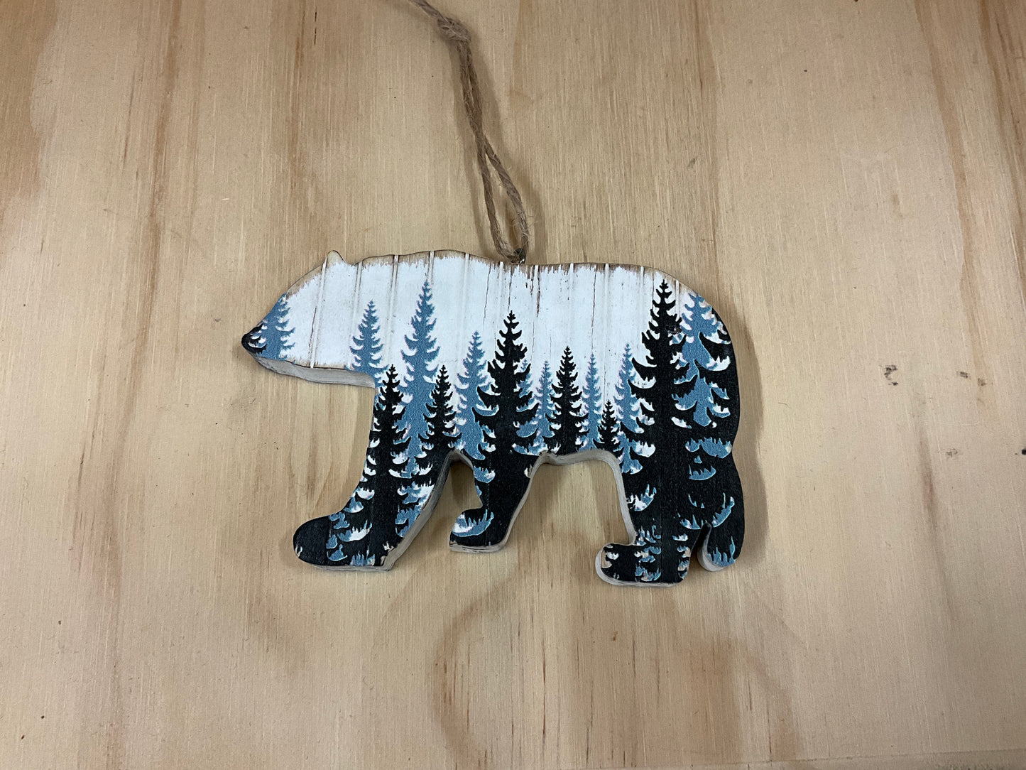PAWNEE BILLS- WOODEN BEAR ORNAMENT- BO-SB