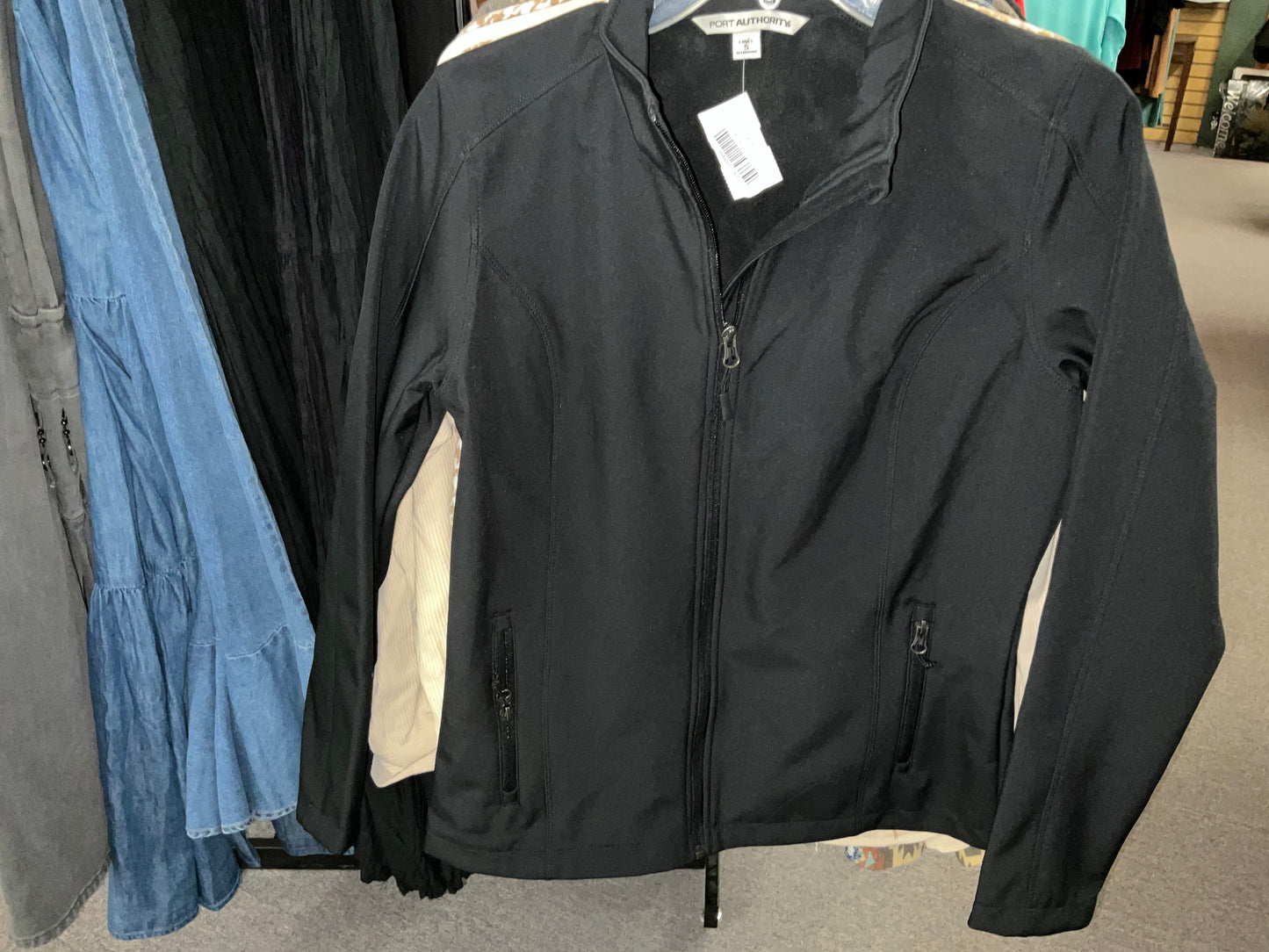 PORT AUTHORITY-SOFT SHELL JACKET- L790