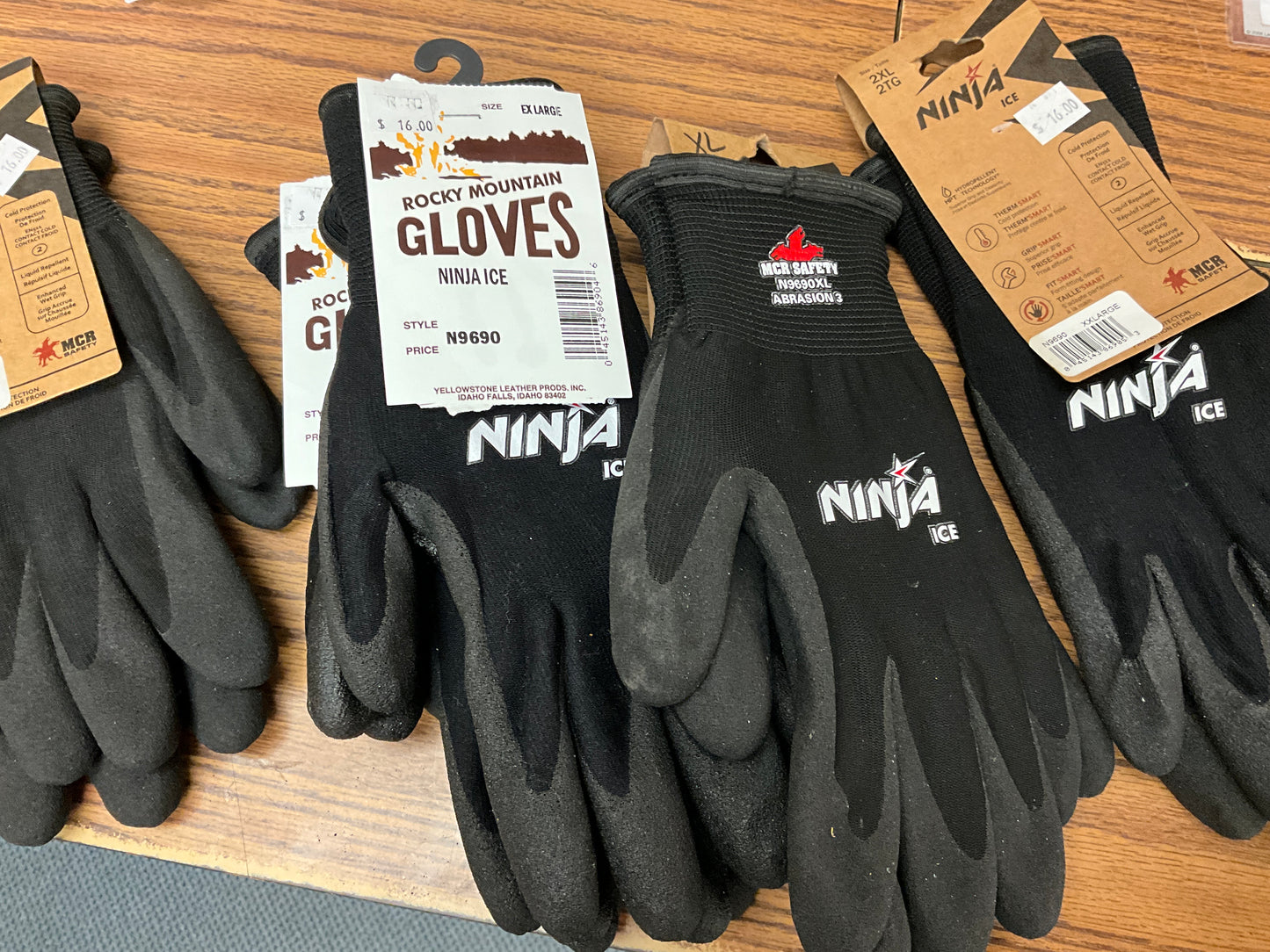 ROCKY MOUNTAIN-NINJA ICE GLOVE-N9690