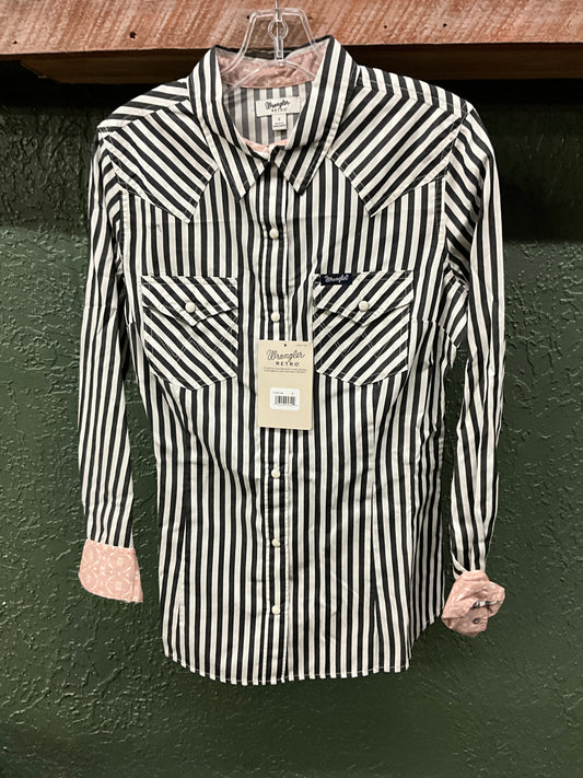 Wrangler Women's Longsleeve Snap Shirt - 112367184