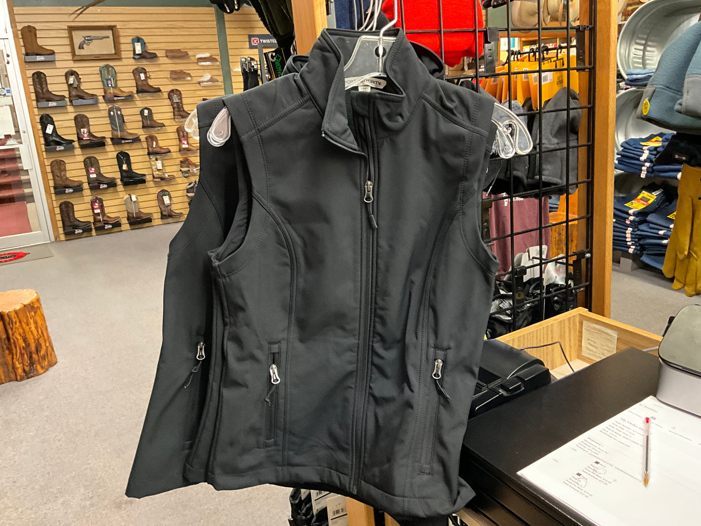 PORT AUTHORITY- LADIES SOFT SHELL VEST-L325