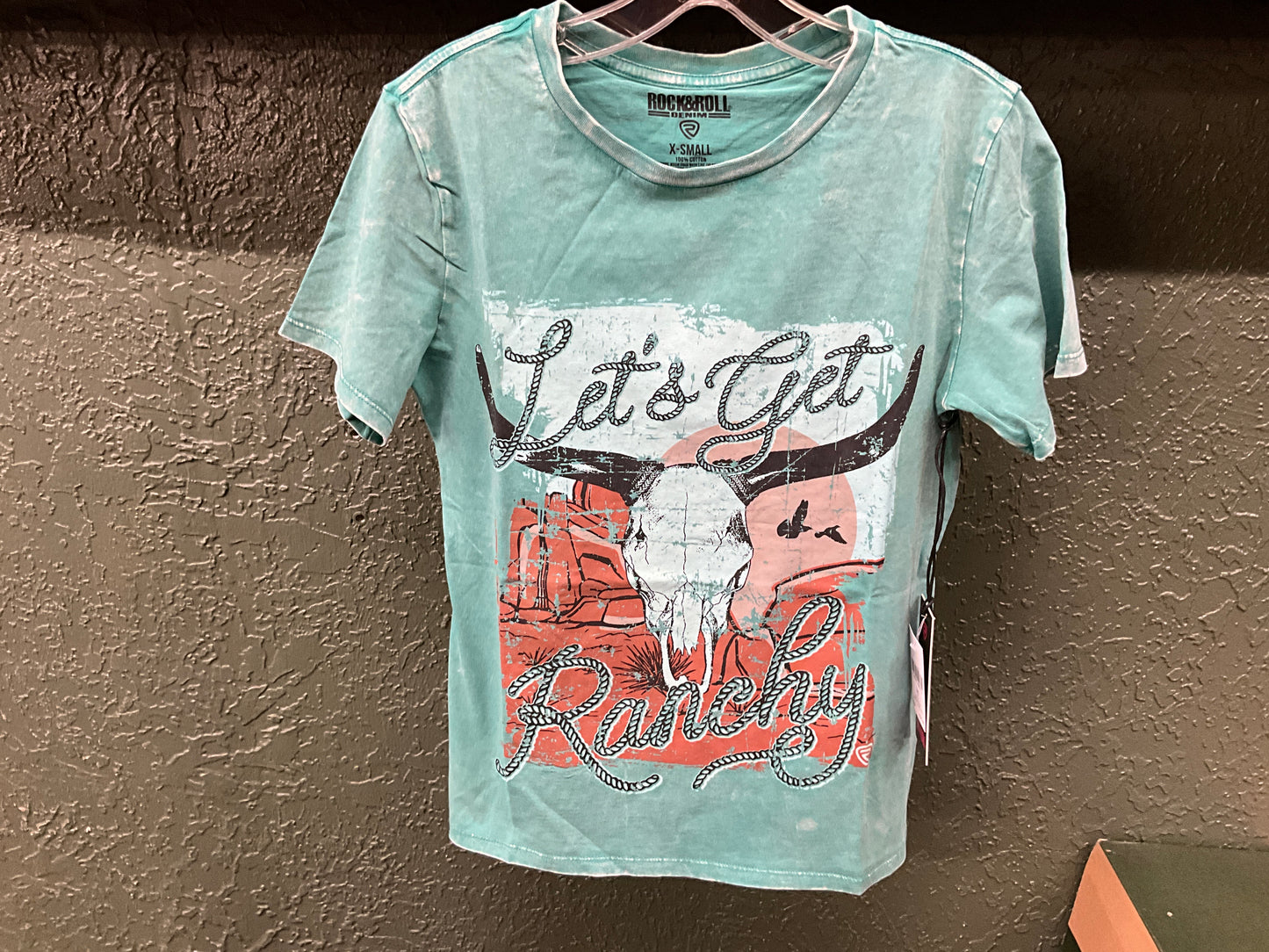 ROCK/ROLL- LADIES SS GRAPHIC TEE-BW21T05928