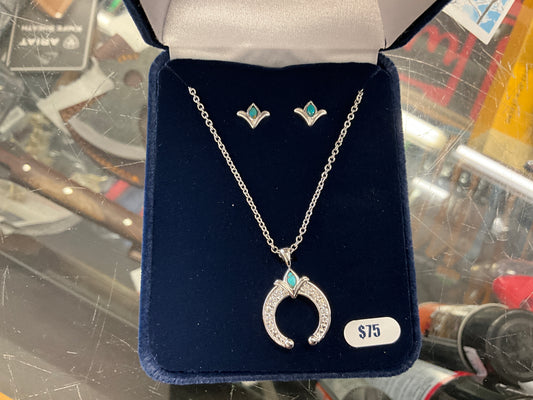 MONTANA SILVER-SQUASH BLOSSOM CZSET-JS5953