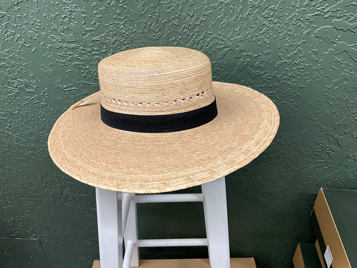 SUNBODY HAT-PALMLEAF-ESPANOLA- huge-oak