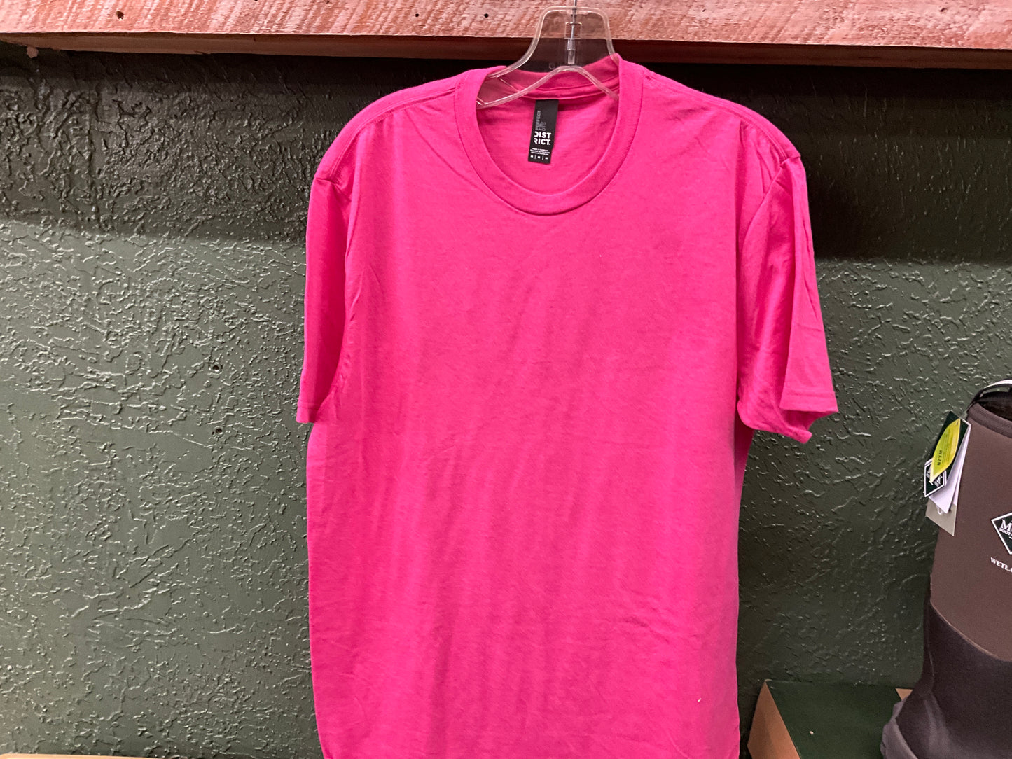 SWIFTWEAR- PERFECT TRI DTG SS TEE- DM130DTG- FUCHSIA FROST