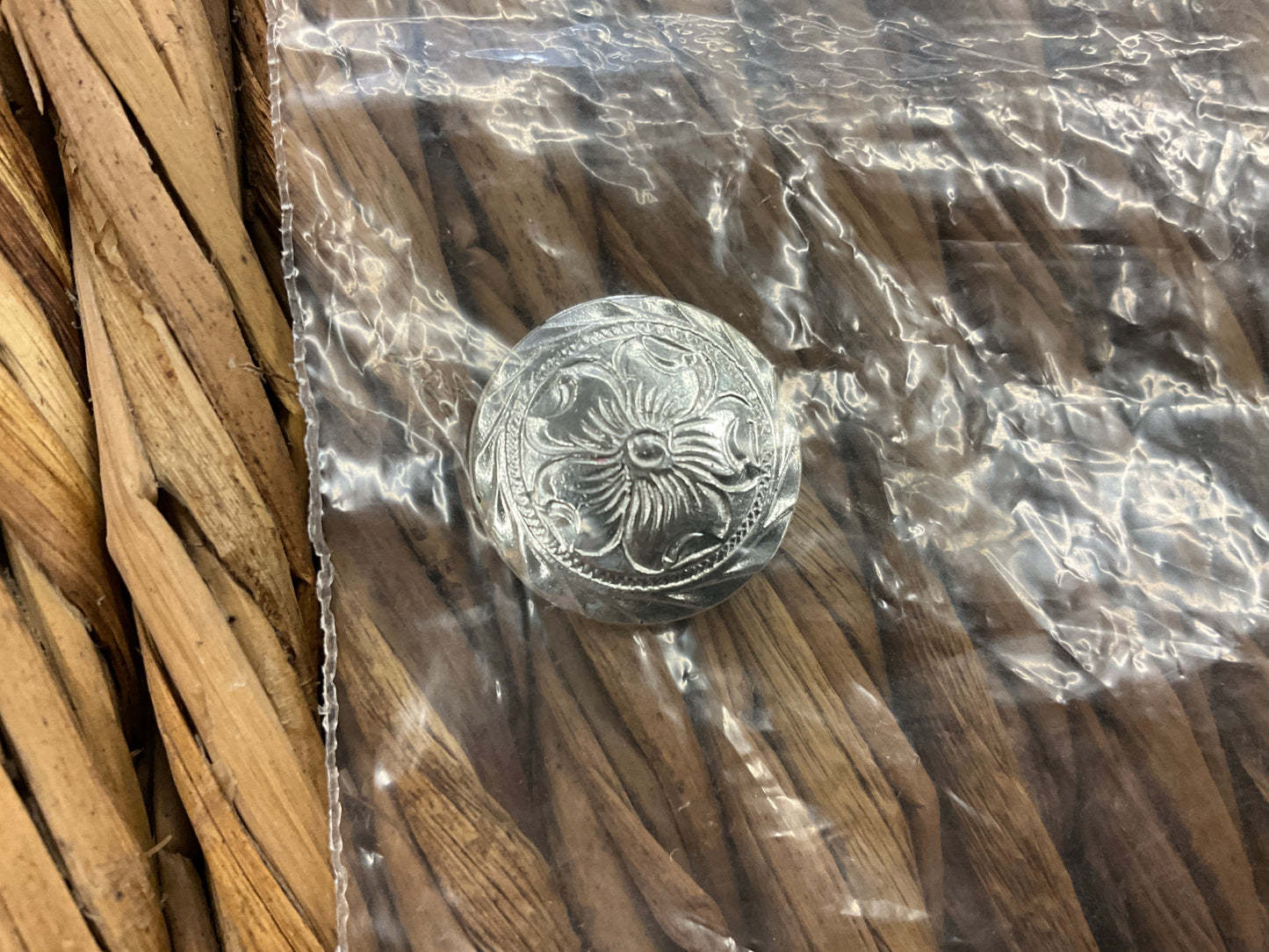 SILVER CONCHO-SWIRL-3/4" - 25038