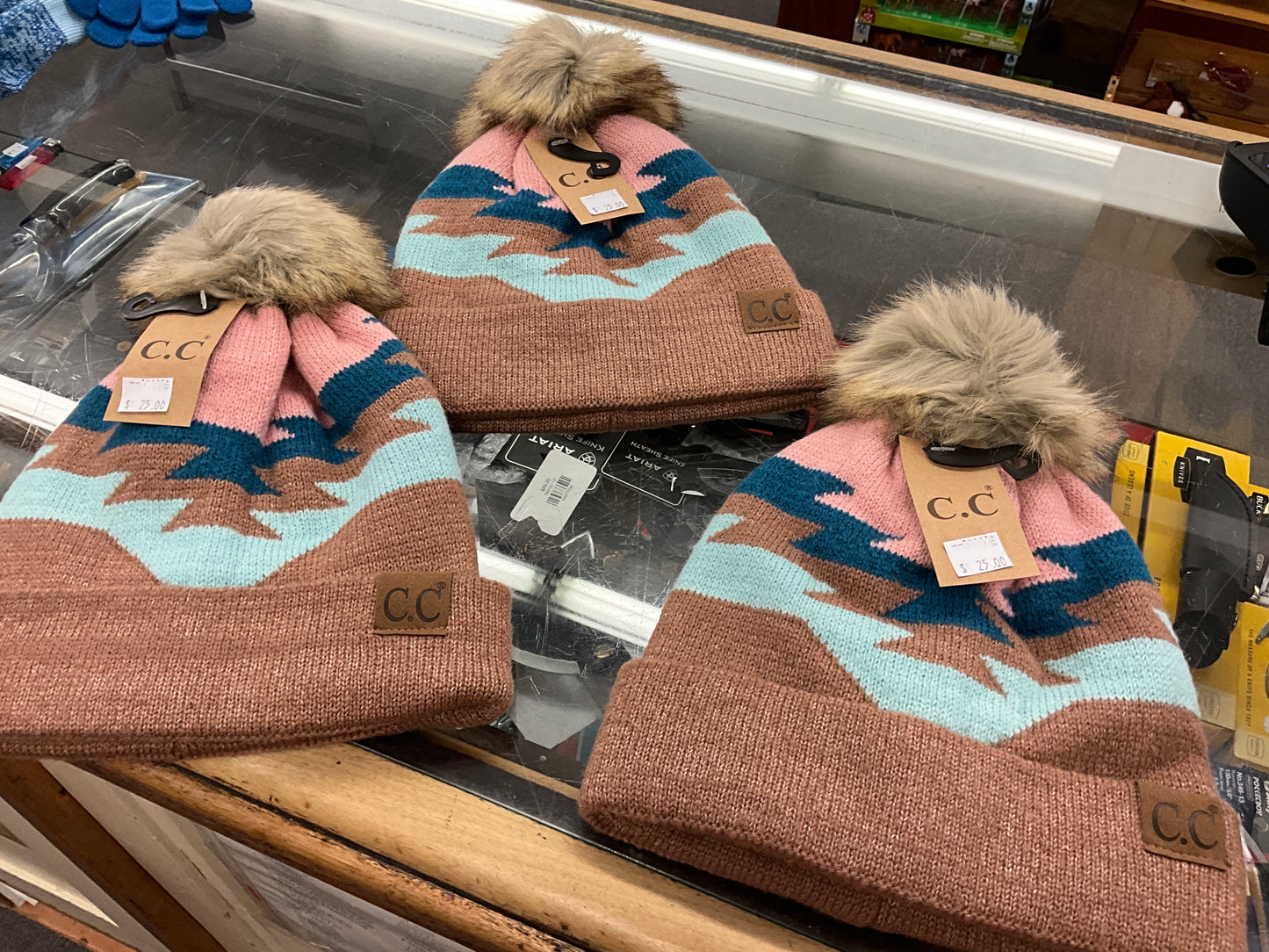 CC BEANIE- AZTEC BEANIE W/POM- YJ-1000