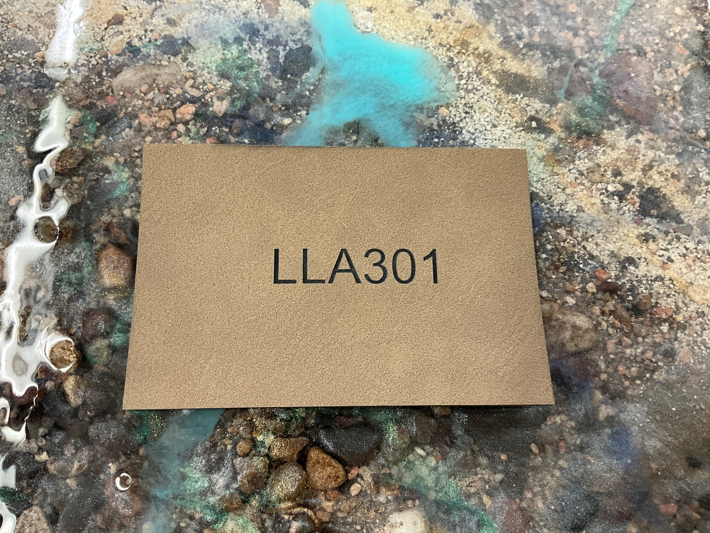 SWIFTWEAR WYOMING MOUNTAIN LEATHER PATCH