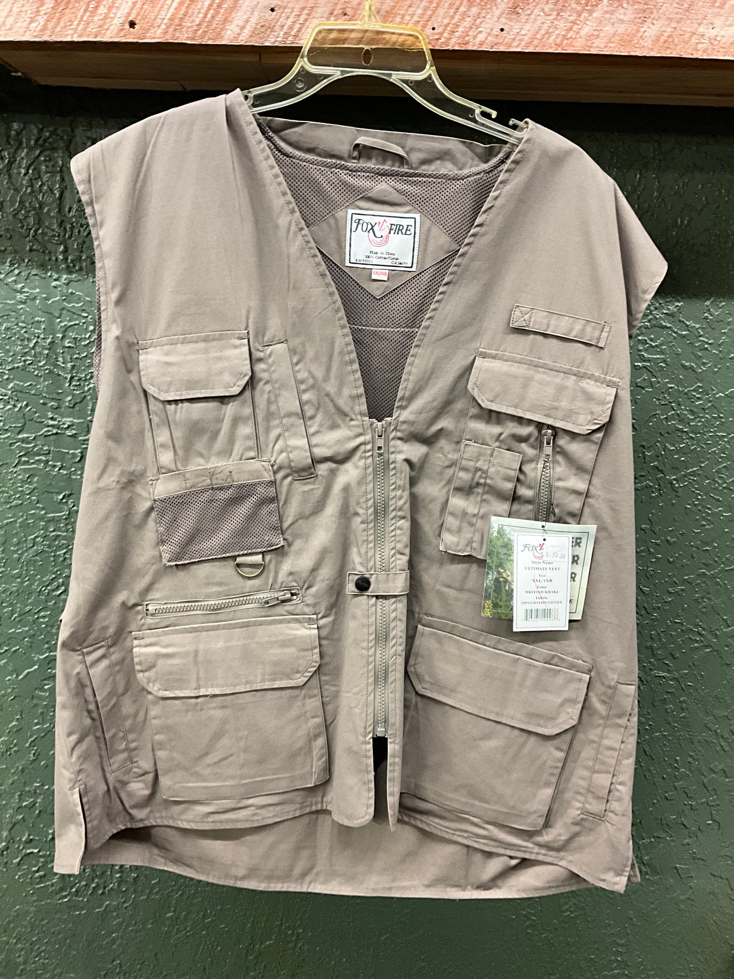 THUNDER RIVER FOXFIRE KHAKI ULTIMATE FISHING VEST - 1096644