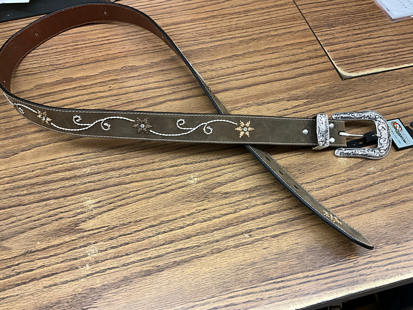 NOCONA BELT- EMBROIDERED FLOWER/VINES-DIAMONDS - N3447044