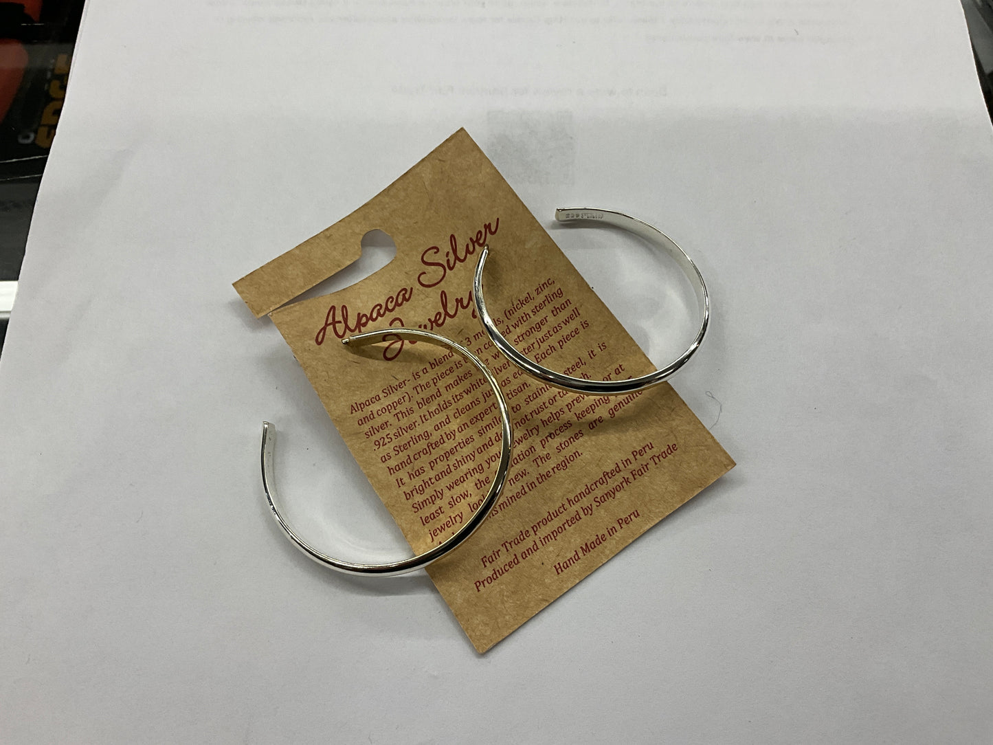 SAN YORK FAIR TRADE-ALPACA SILVER HOOPES-JWL00385