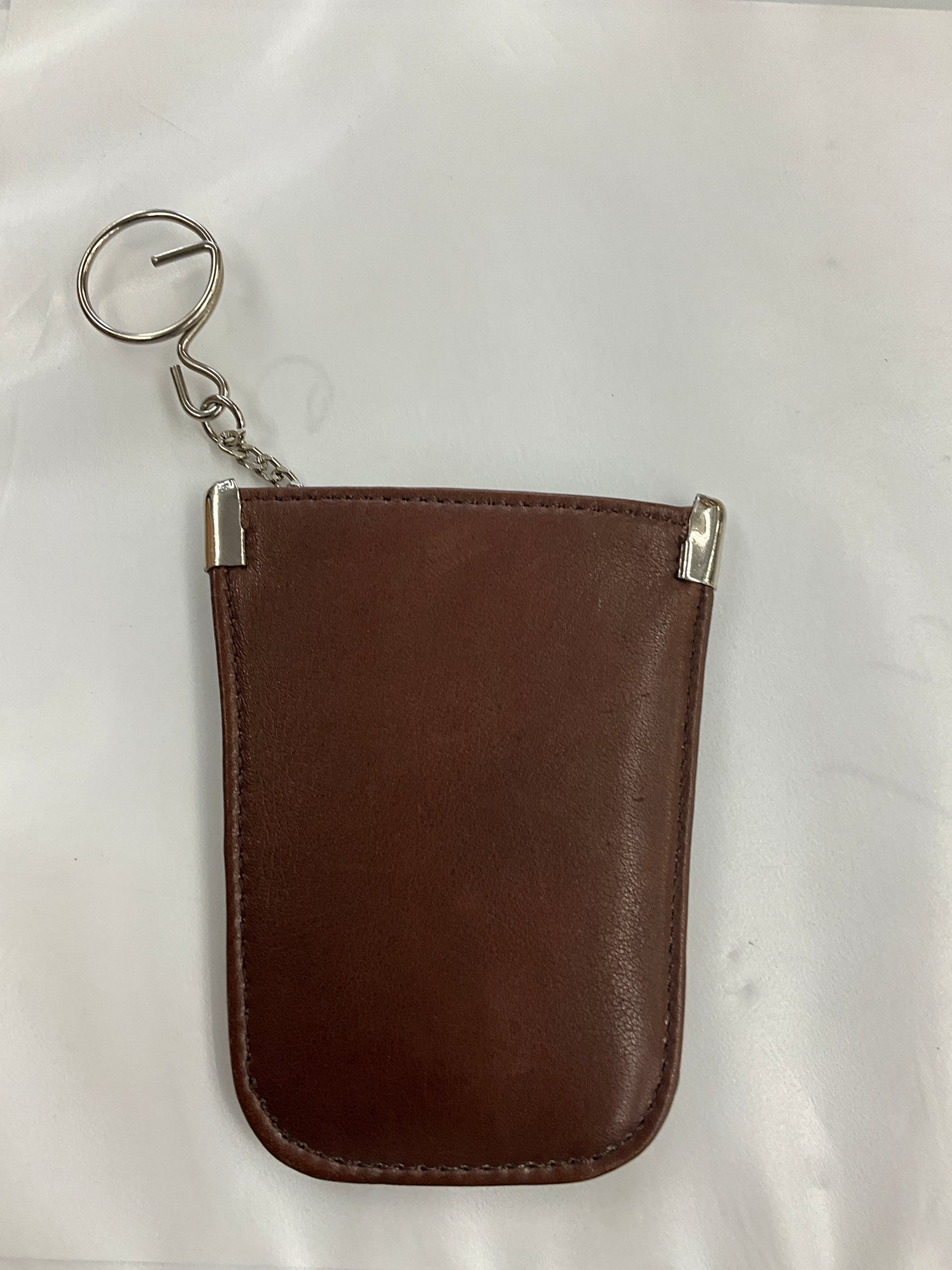 LEATHER CARD HOLDER - A8045