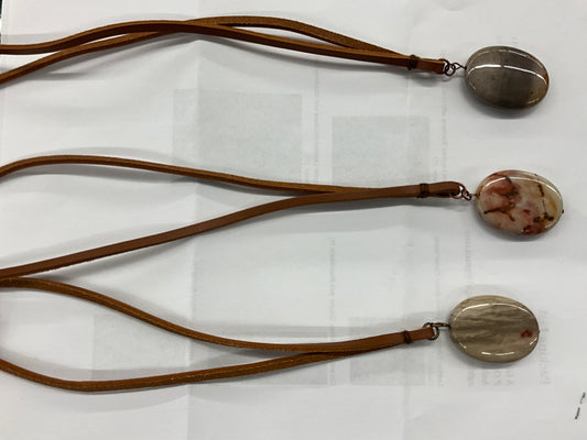 HOLLY- NECKLACE, STONE PENDANT- 786632