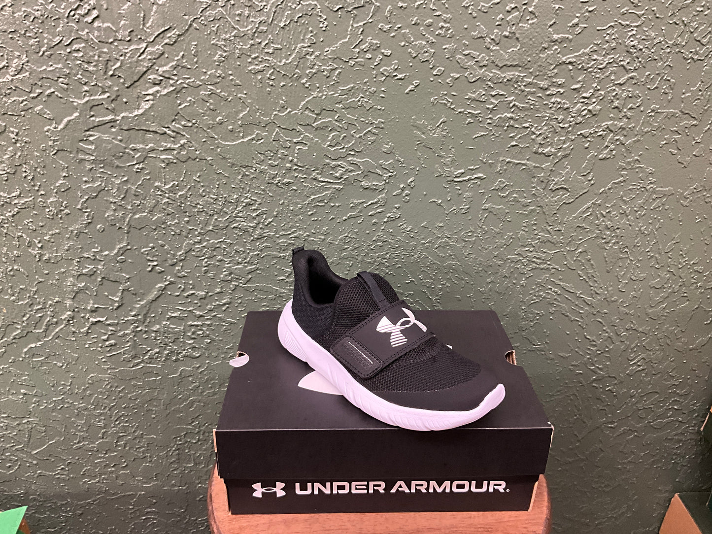 UNDER ARMOUR Boys' Running Shoes -3026704-001