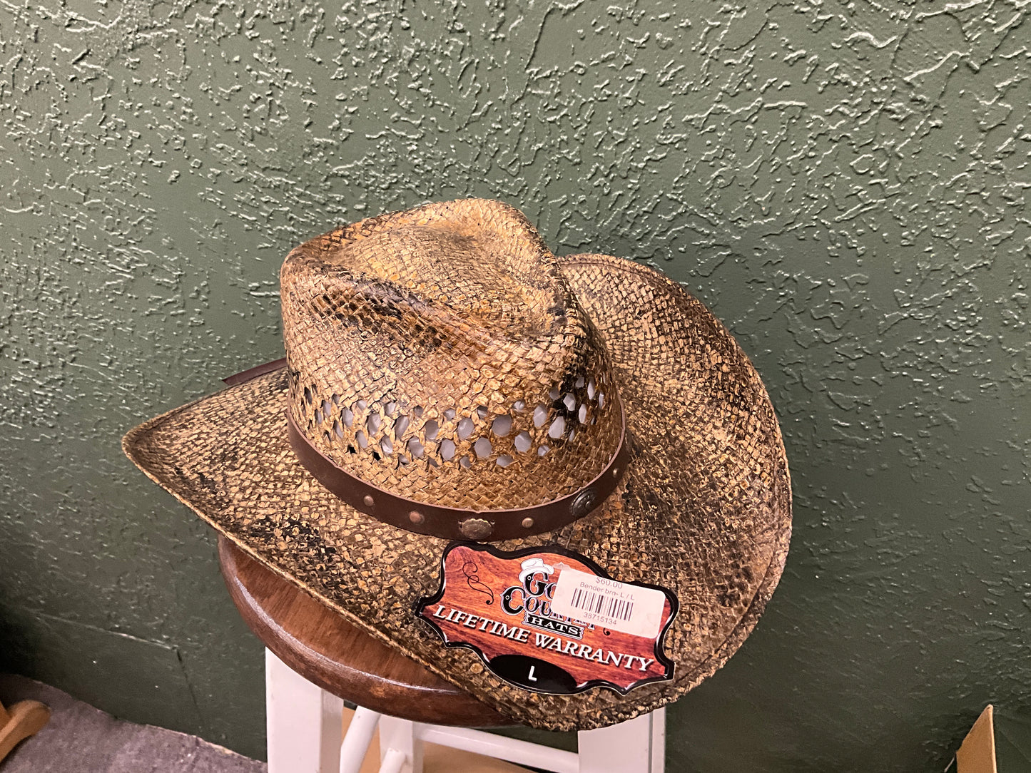 GONE COUNTRY- STRAW NANTE-RENEGADE