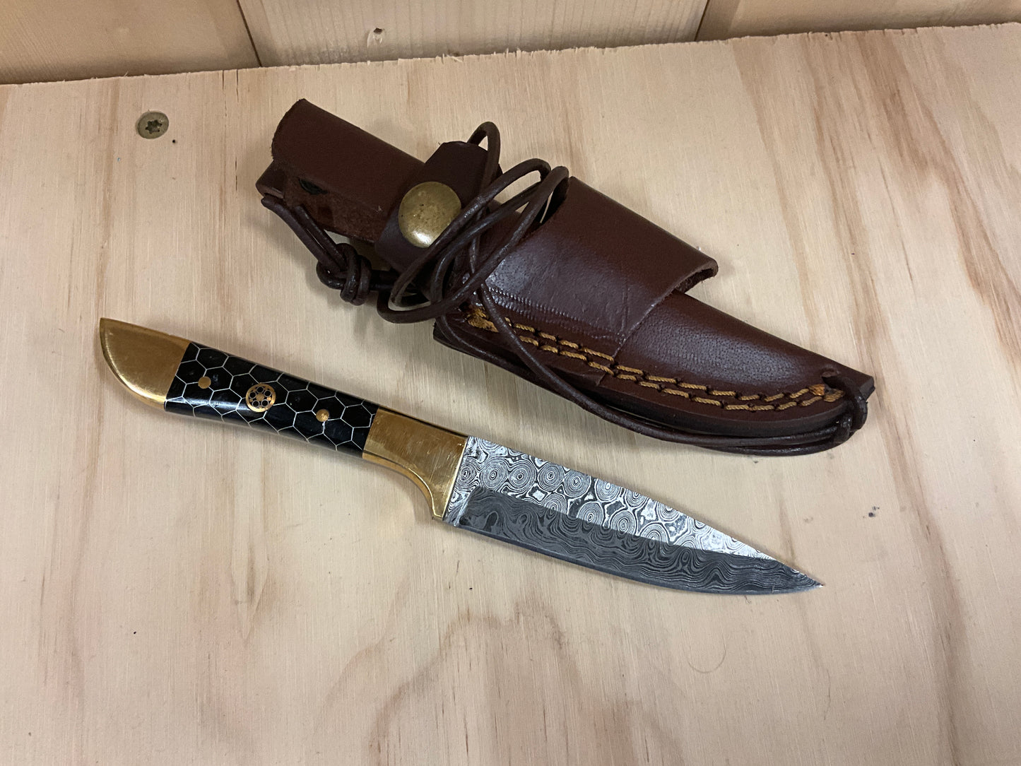 TITAN-DAMASCUS STEEL GOLDEN SERPENT KNIFE-TK-413