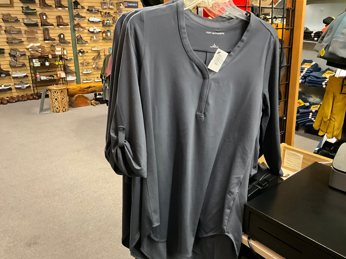 PORT AUTHORITY- 3/4 SLEEVE TUNIC BLOUSE-LK6840