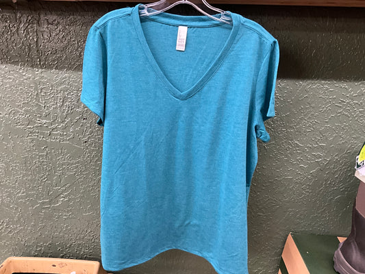 DISTRICT-LADIES PERFECT TRI SS V-NECK TEE- DM1350L