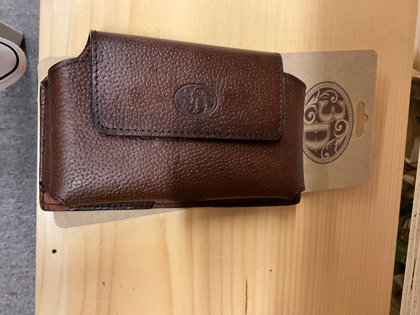 M&F LEATHER PHONE HOLDER 3D - D350000734