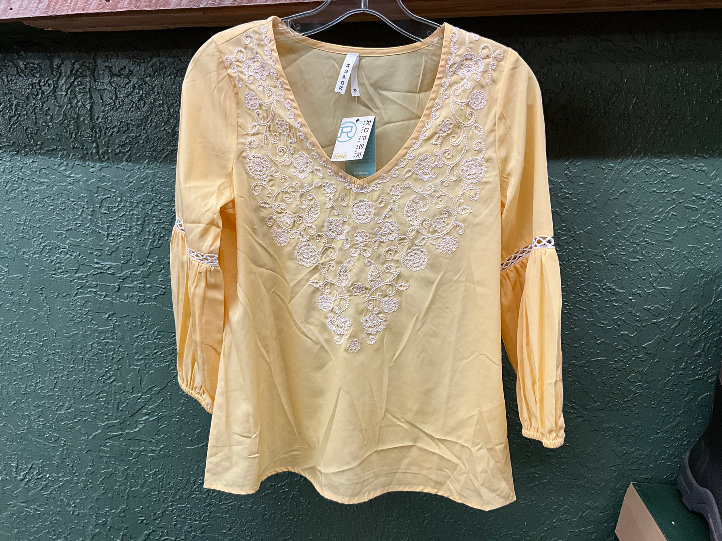 ROPER WOMEN'S PEASANT TOP WITH EMBROIDERY-03-050-0565-5007