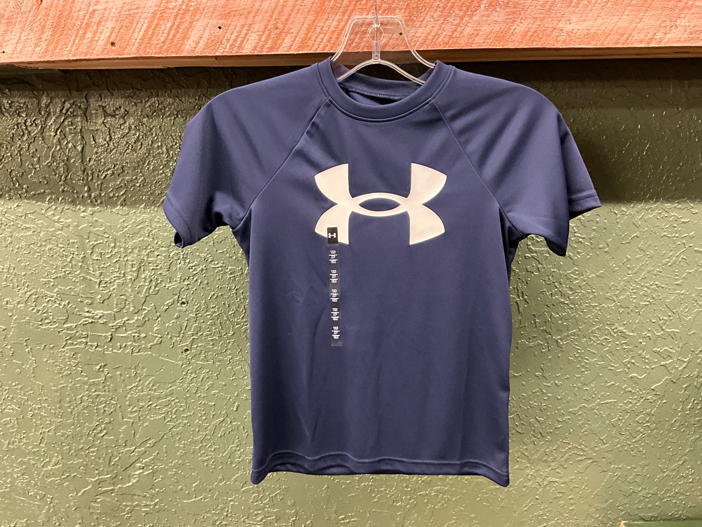 UA- BOYS TECH BIG LOGO SS TEE- 1363283-410