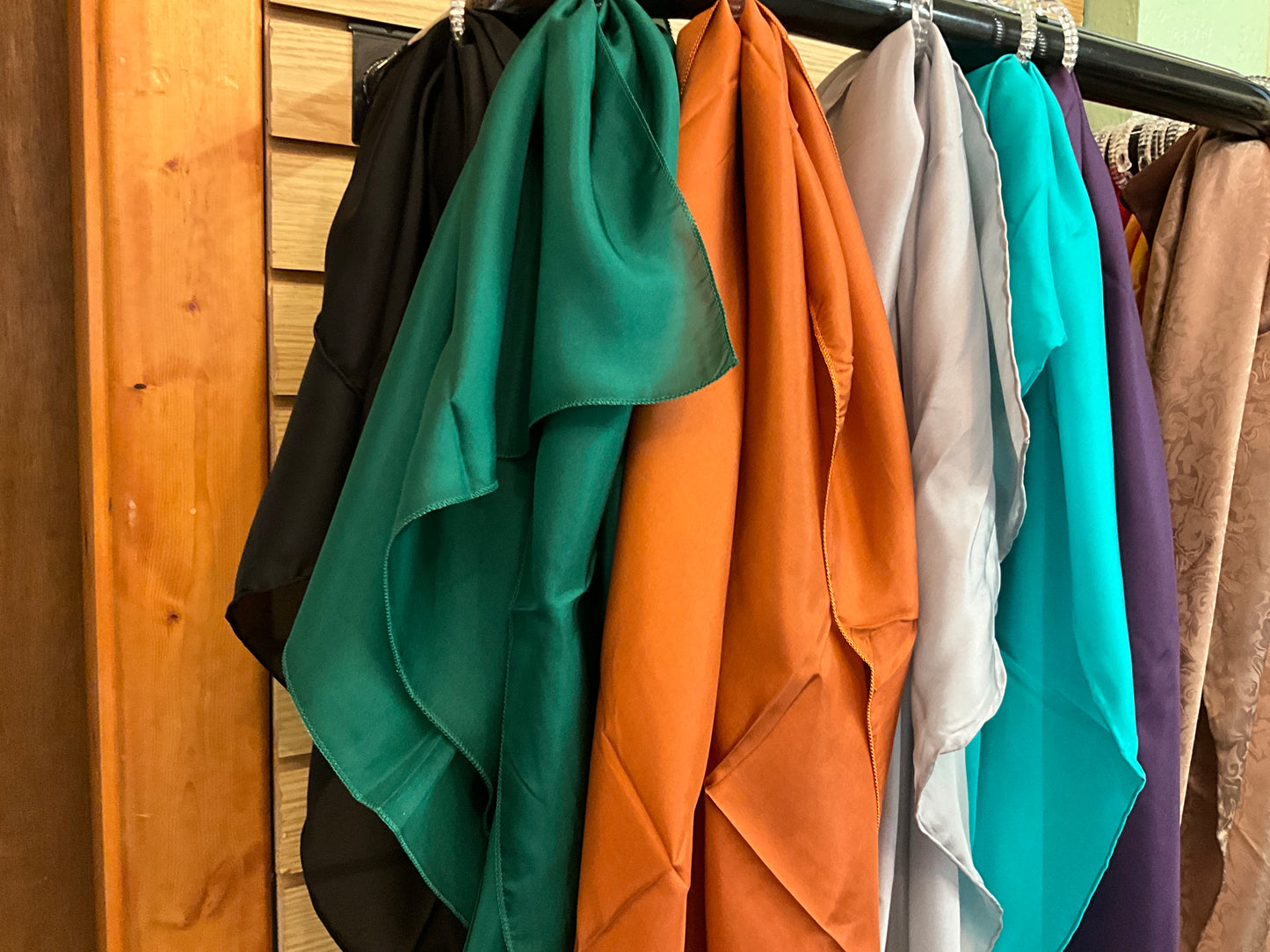 WY TRADERS-SILK SCARVES-SOLID