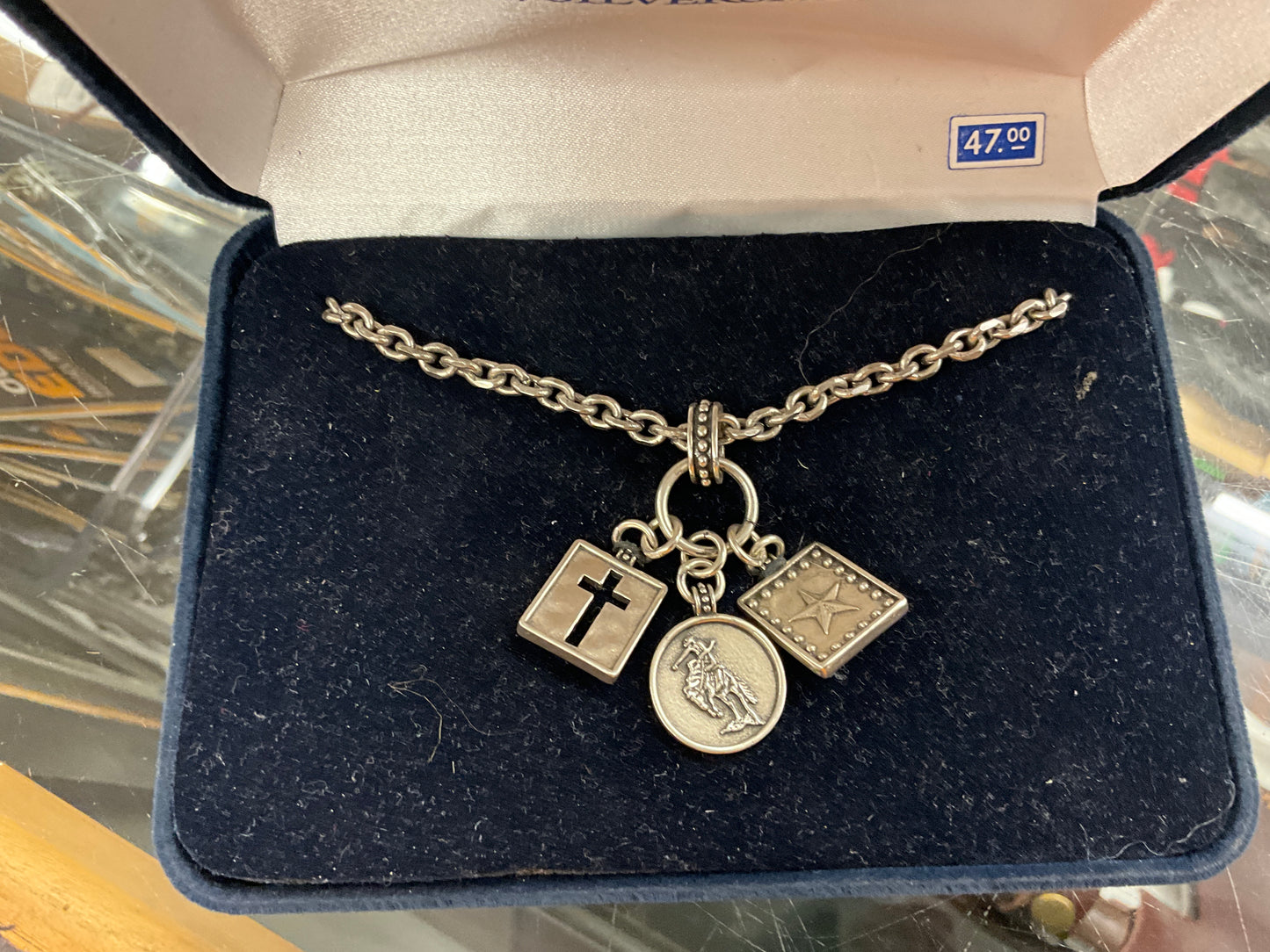 MONTANA SILVER-S&G 3 SQUARE CHARM