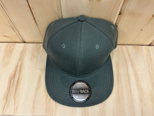 SNAPBACK SIX PANEL FLAT BILL TRUCKER HAT - 6089M