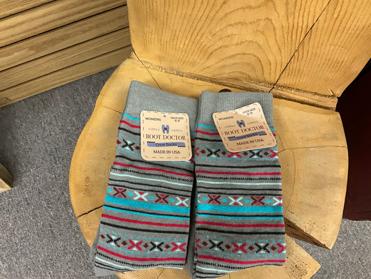 BOOT DOCTOR- LADIES CREW AZTEC SOCKS-0419106