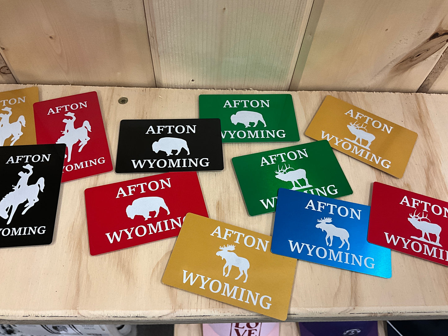 SWIFTWEAR - METAL MAGNET-A/WY, ELK,BISON,MOOSE,BRONC,BEAR-2/99