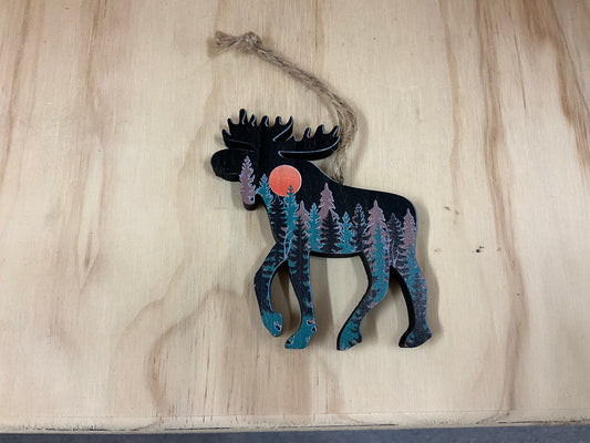 PAWNEE BILLS-WOODEN MOOSE ORNAMENT-BO-DKM