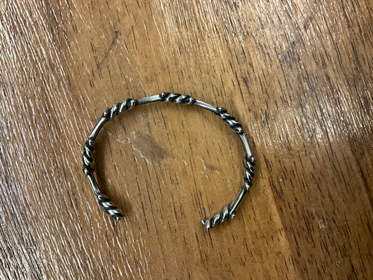 FAIRE BARBWIRE STEEL BANGLE - MIO50422
