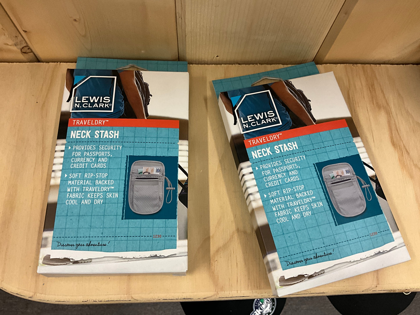 LEWIS N. CLARK- NECK STASH-1230