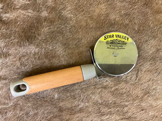 Swift Creek Trading - HomeGoods - Custom Engraved Pizza Cutter - SCT-HG-PIZZACUT