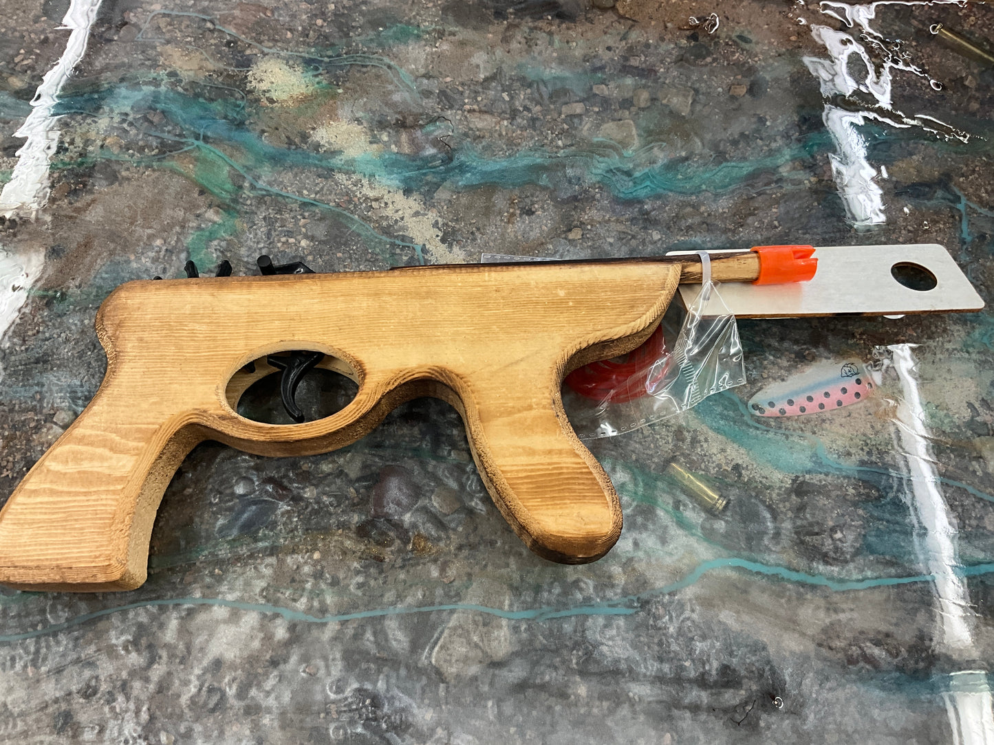 RUBBER BAND GUNS OFFICIAL SMG - CSOFF11060