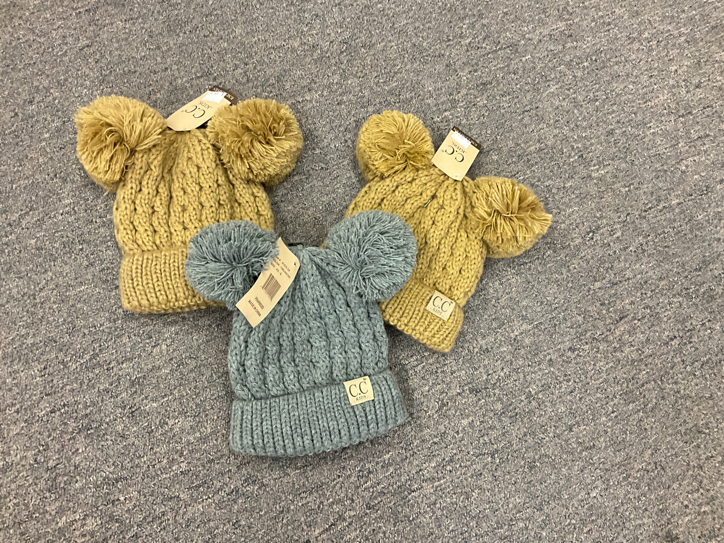 CC BEANIE-KNIT BEANIE W/POMS-KID-24