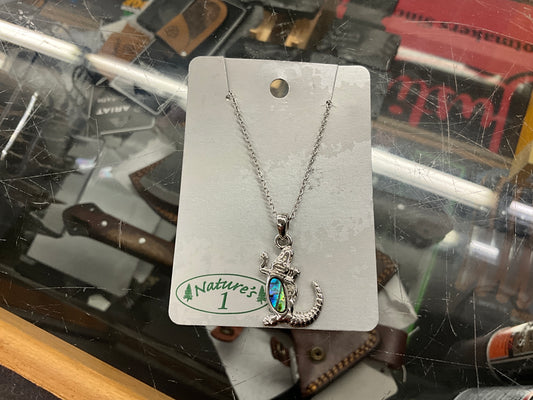 WHEELER- GATOR NECKLACE-WMP226