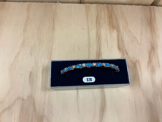 MONTANA SILVER-MOONLIT NIGHT CUFF-BC5703