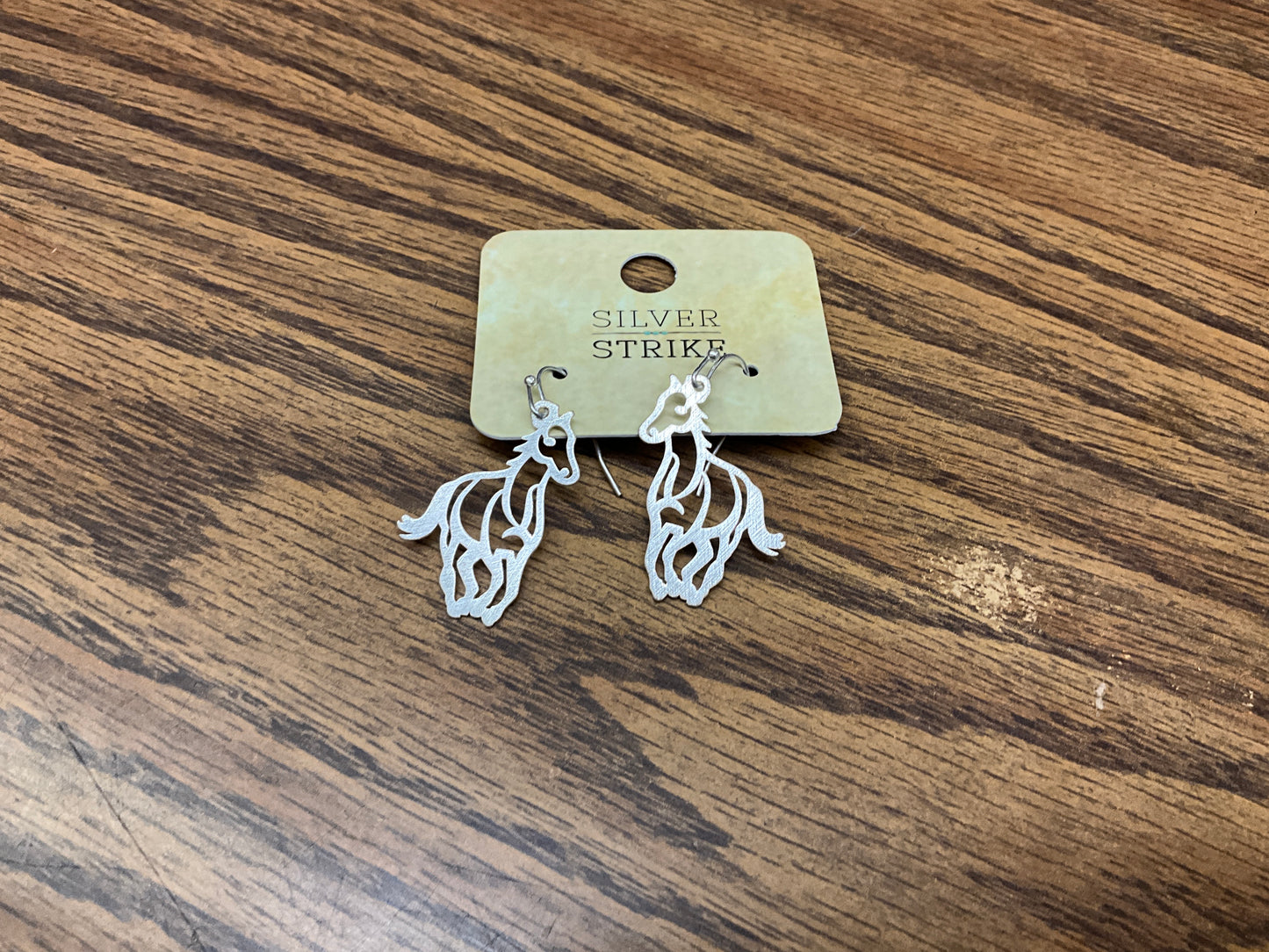 SILVER STRIKE- EARRINGS, HORSES - D460012836