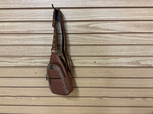 NOCONA- IVY, SLING CROSSBODY-N7511708