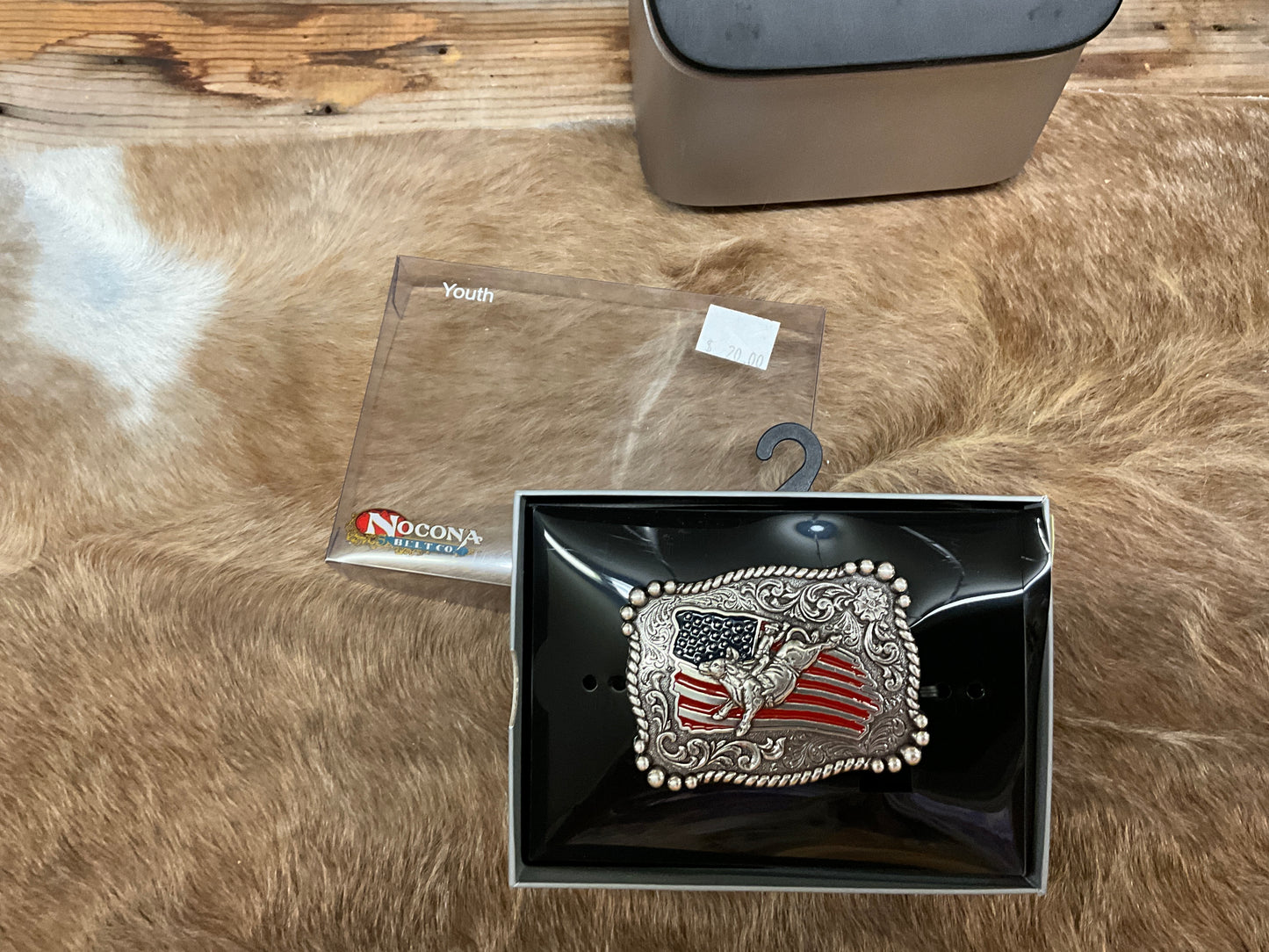 NOCONA-FLAG/BULL RIDER BELT BUCKLE-36107
