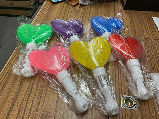 FAIRE- LIGHT UP WAND STICKS- HEART- WS-403