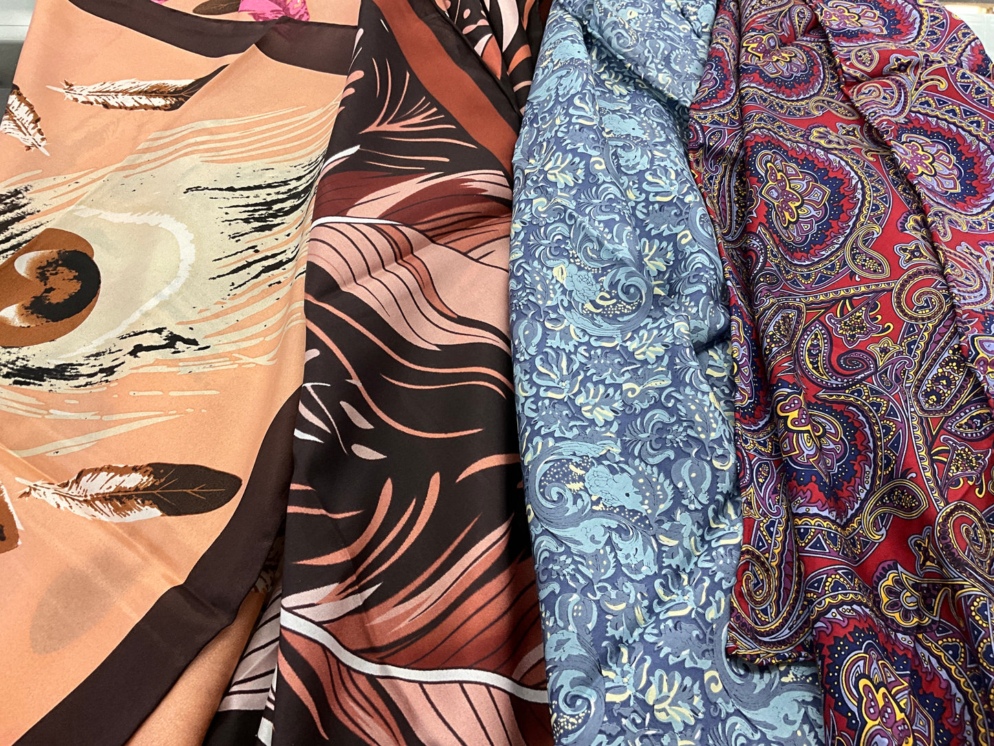 WY TRADERS- SILK SCARVES- FRONTIER