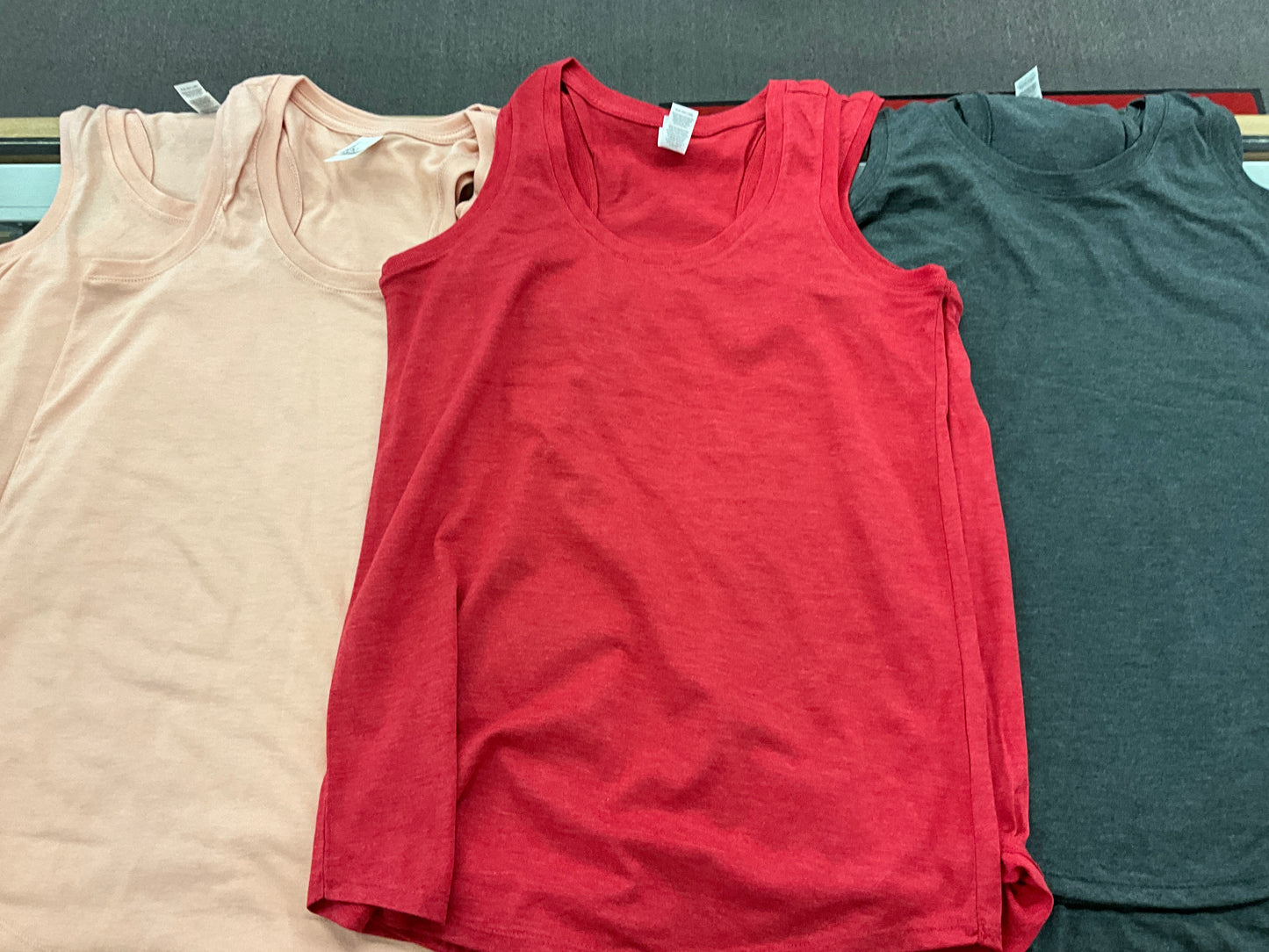 SWIFTWEAR WOMENS TANK TOP- GREY/RED/PINK 909877