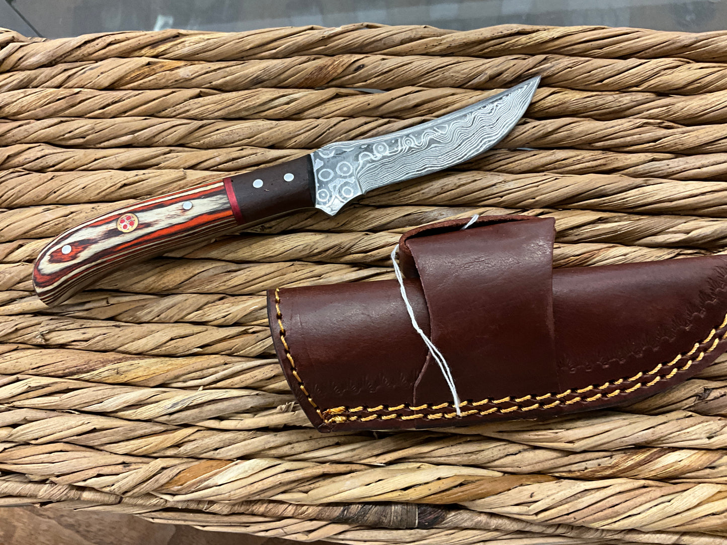 TITAN HAND FORGED DAMASCUS KNIFE - TK-044