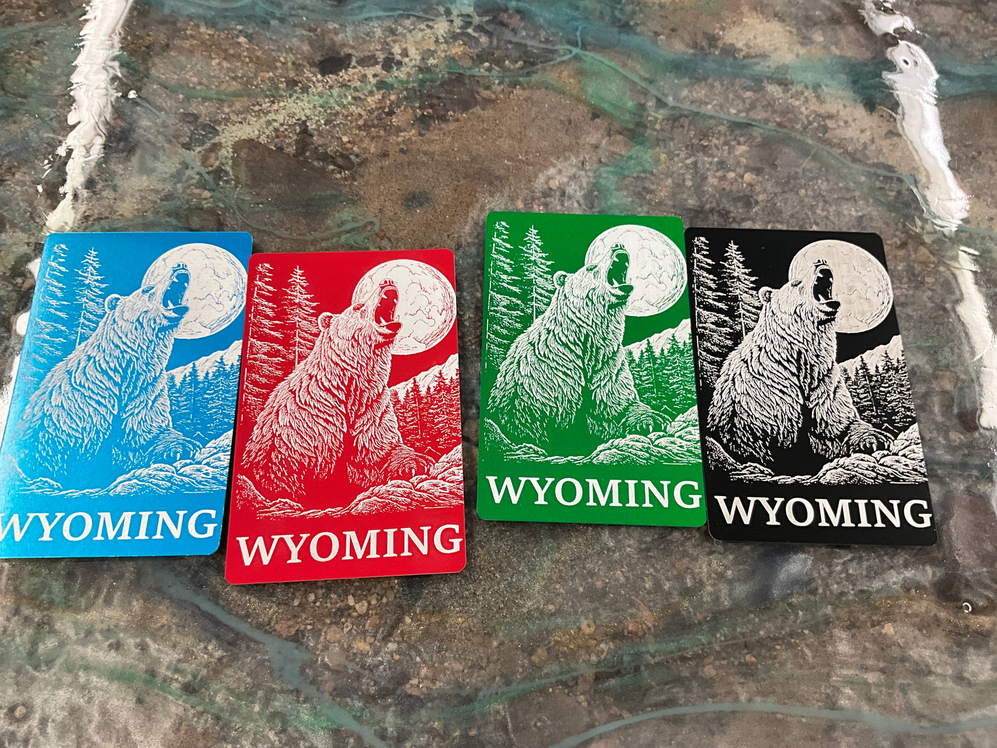 NICKLO - METAL MAGNET- WY BEAR-232799
