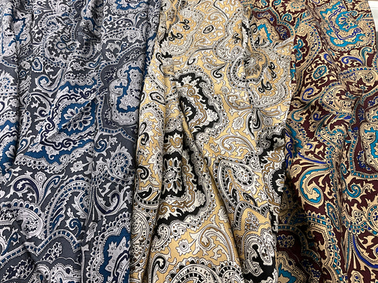 WY TRADERS- SILK SCARVES- PAISLEY XL